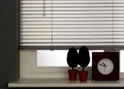 aluminum venetian blinds