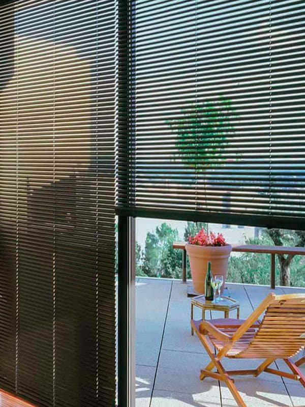 Best office blinds in UAE (1)