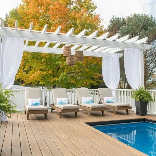 Poolside area curtains