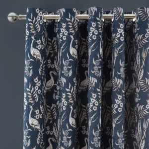 Mai Heron Privacy Eyelets