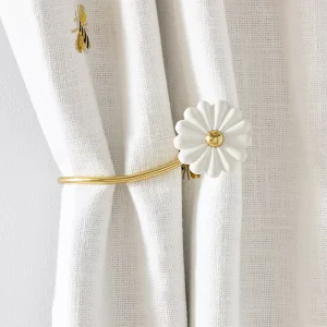 Daisy Flower Tieback