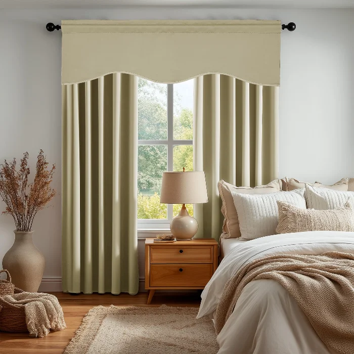 Decorative Valances And Pelmets