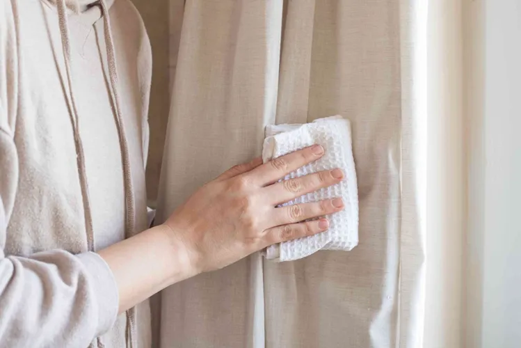 How to remove curtain wrinkles without taking them down