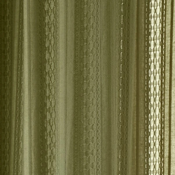Pineapple Elephant Broderie Voile Panel 2