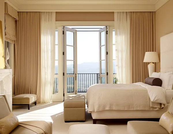 Hotel Curtains