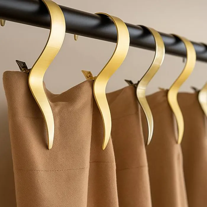 Pleater Hooks And Stiffeners